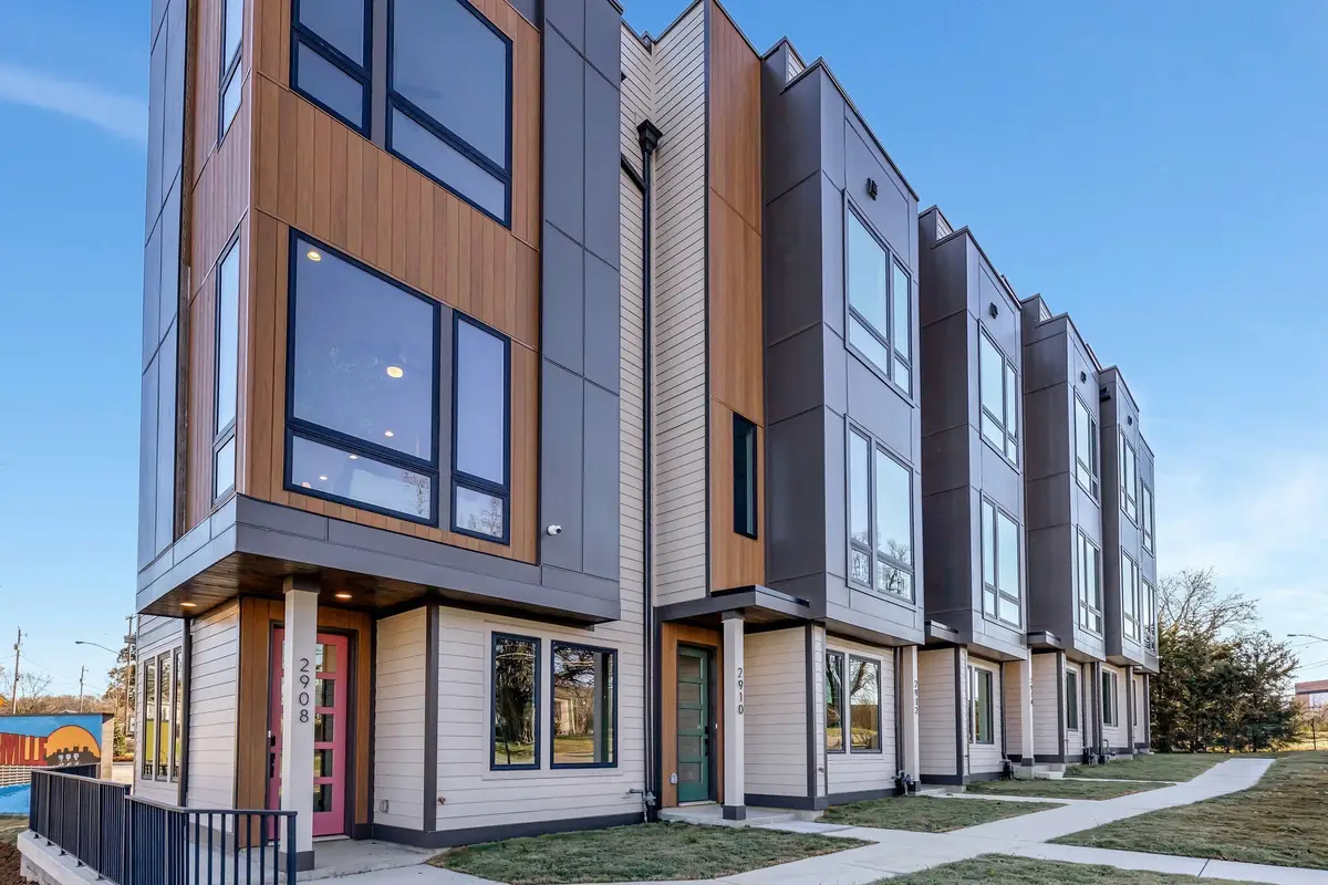 2918 Harlin Dr, Nashville, TN 37211 - Image #1