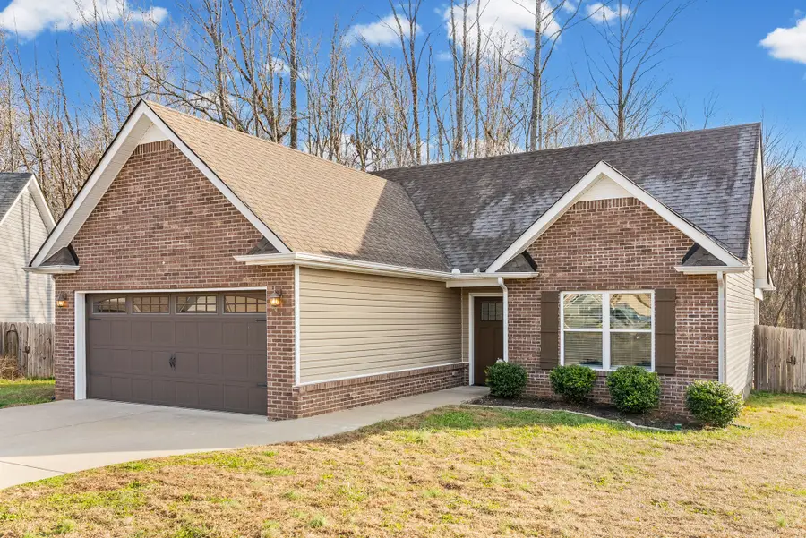 585 Cameo Ct, Clarksville, TN 37042 - Image #2