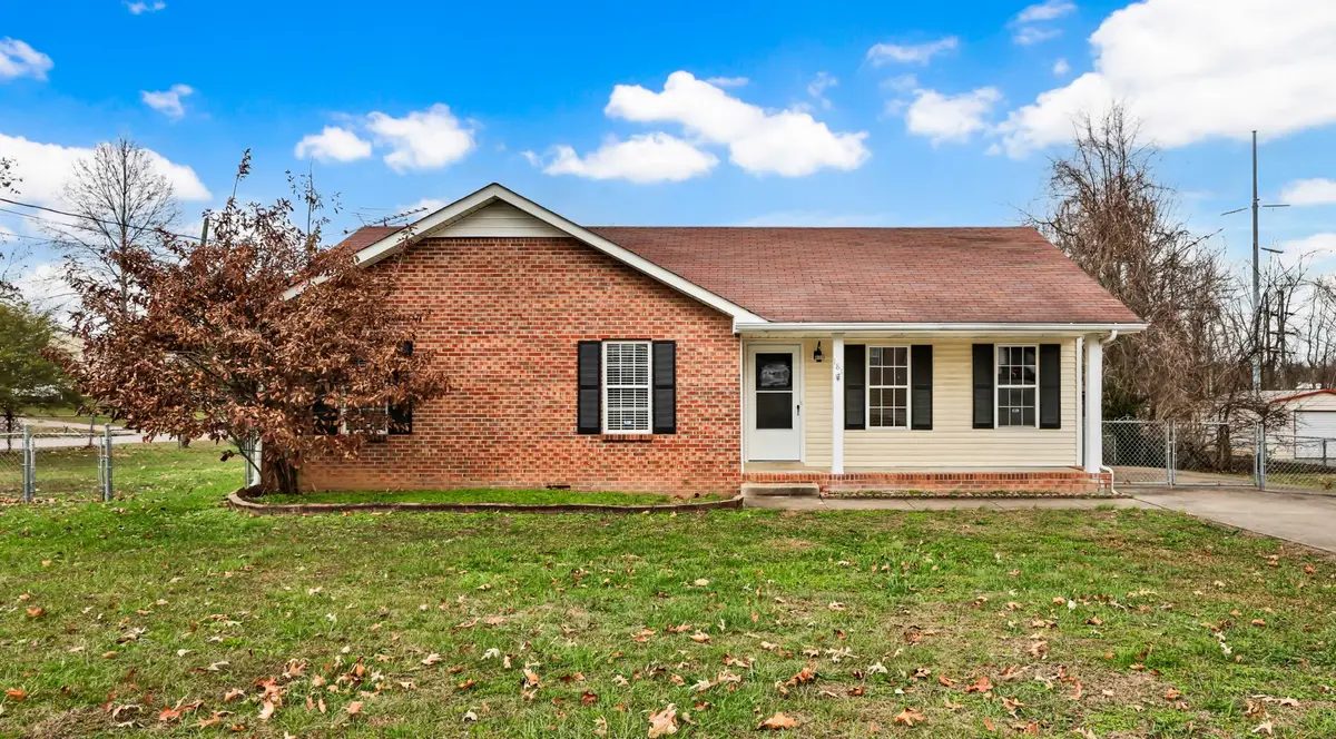 181 Stephanie Dr, Clarksville, TN 37042 - Image #1