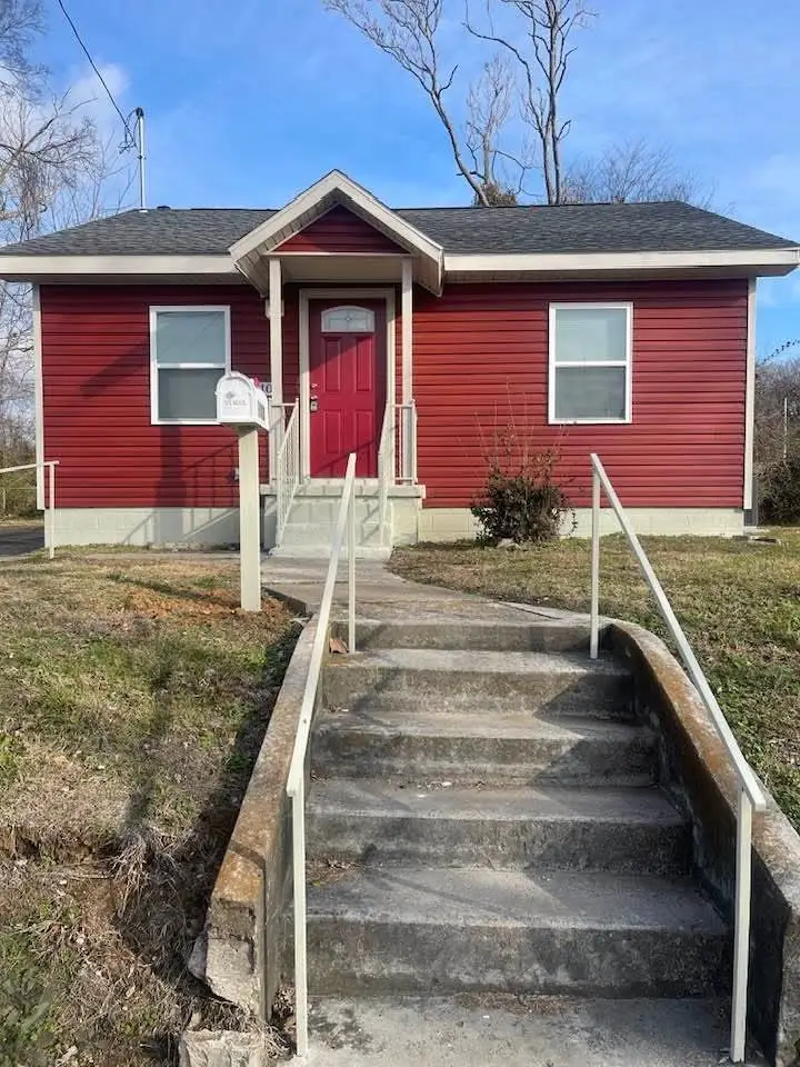 1010 Howell St, Hopkinsville, KY 42240 - Image #1