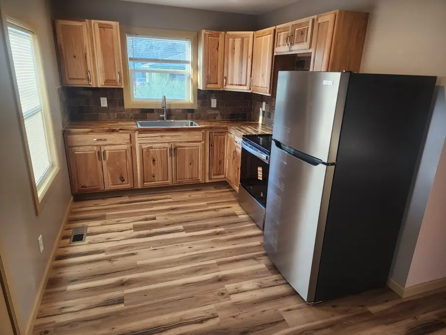 1010 Howell St, Hopkinsville, KY 42240 - Image #2