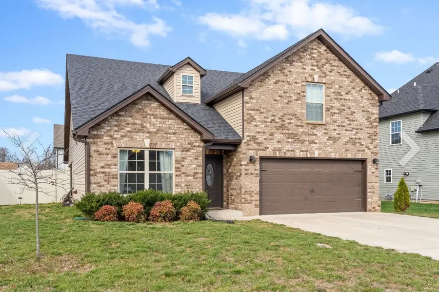 1008 Meadowview Ln, Clarksville, TN 37040 - Image #2