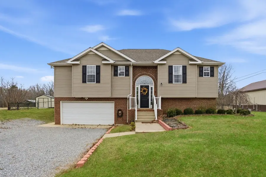 1266 Porter Morris Rd, Chapmansboro, TN 37035 - Image #2