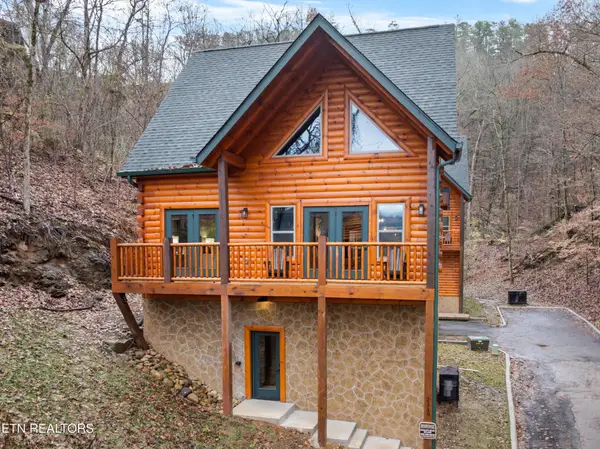 2119 Valley Creek Way, Sevierville, TN 37862