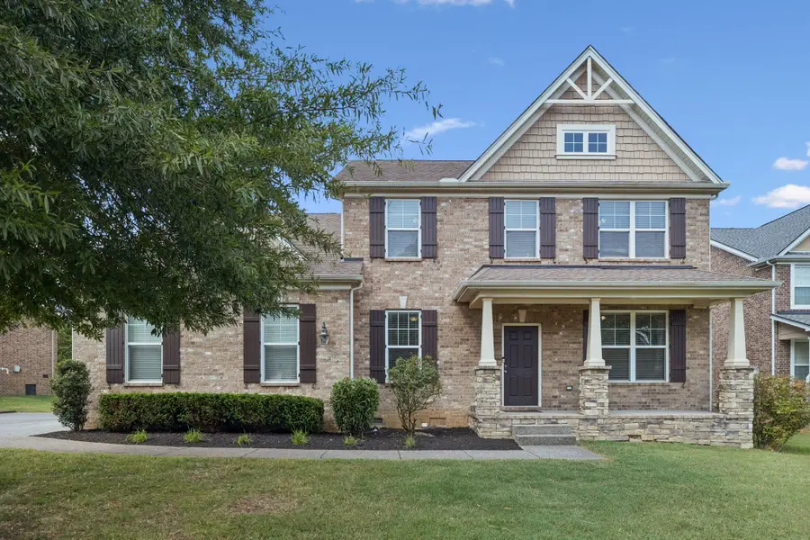 1025 Cantwell Pl, Spring Hill, TN 37174 - Image #2