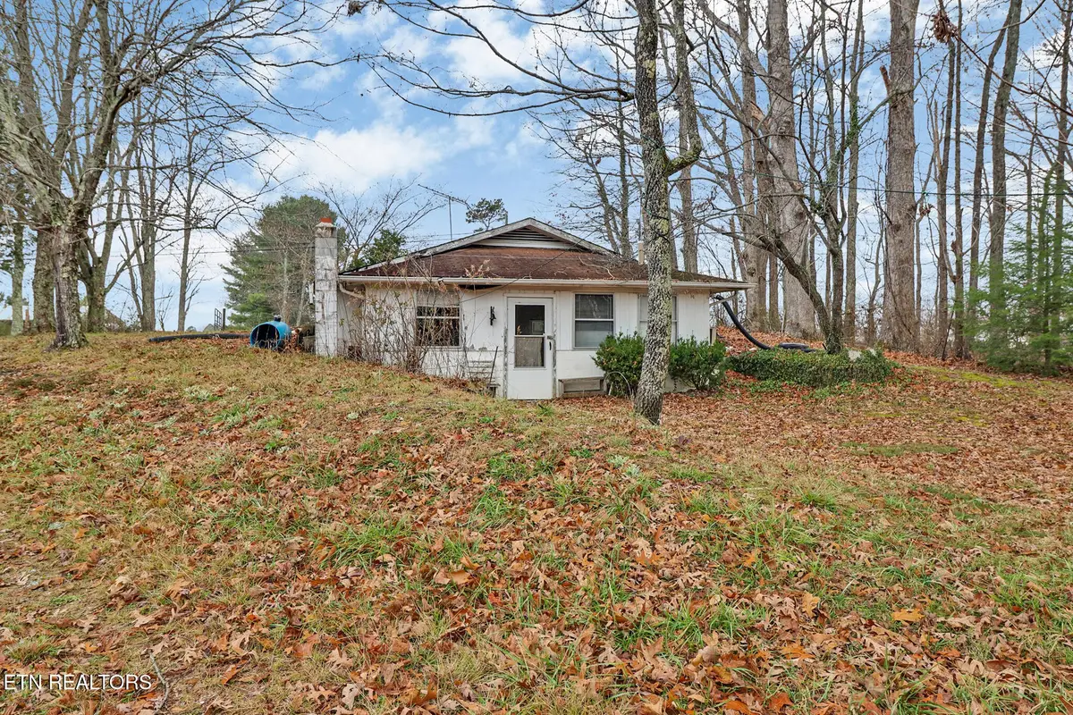 1903 Hanging Limb Hwy, Crawford, TN 38554 - Image #1