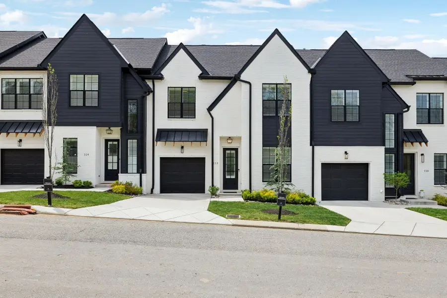 112 Shadow Springs Dr, Brentwood, TN 37027 - Image #2