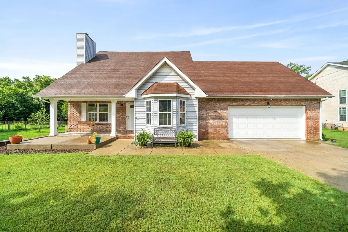 3350 Clearwater Dr, Clarksville, TN 37042 - Image #1