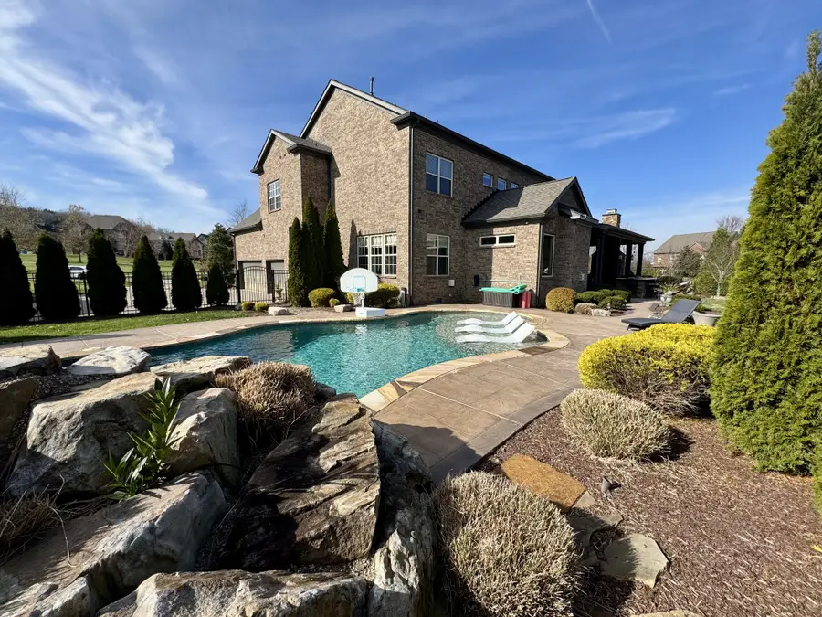 1848 Longmoore Ln, Brentwood, TN 37027 - Image #3