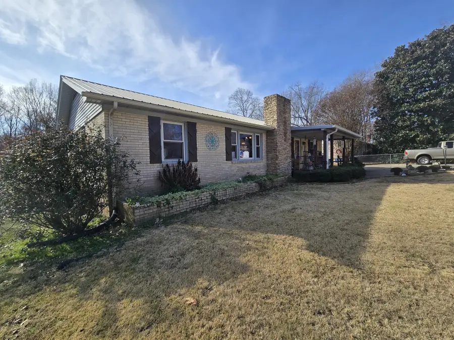 336 Leader Dr, New Johnsonville, TN 37134 - Image #2