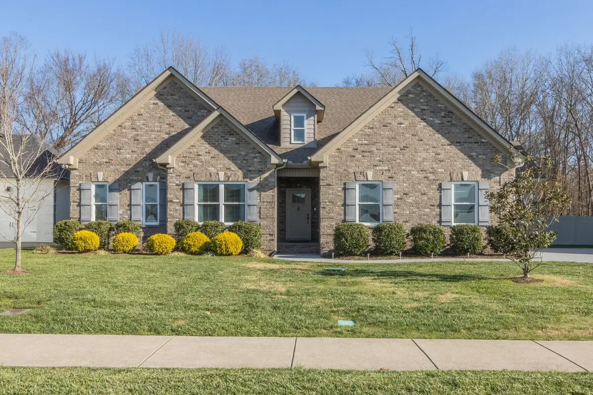 305 Mcclaran Pl, Murfreesboro, TN 37129 - Image #1