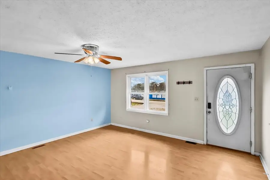 402 Yokley Dr, Franklin, KY 42134 - Image #3