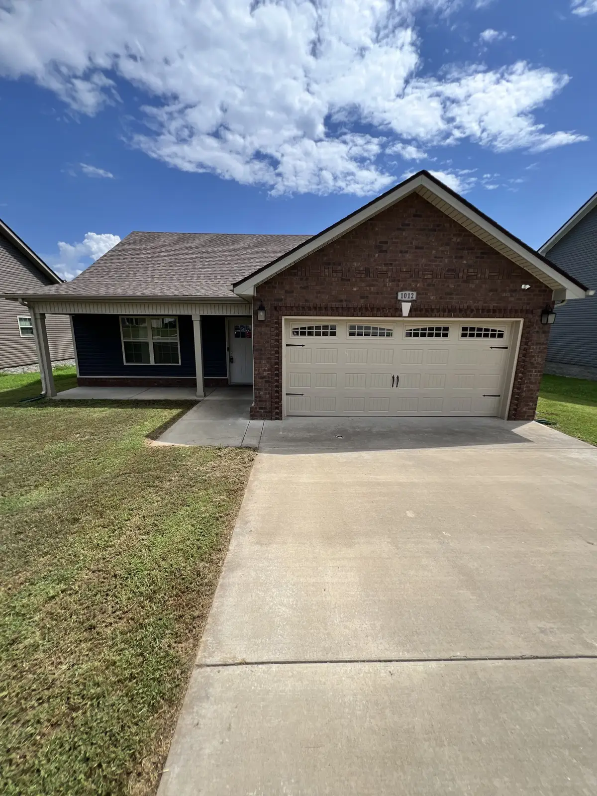 1012 Dublin Dr, Clarksville, TN 37042 - Image #1
