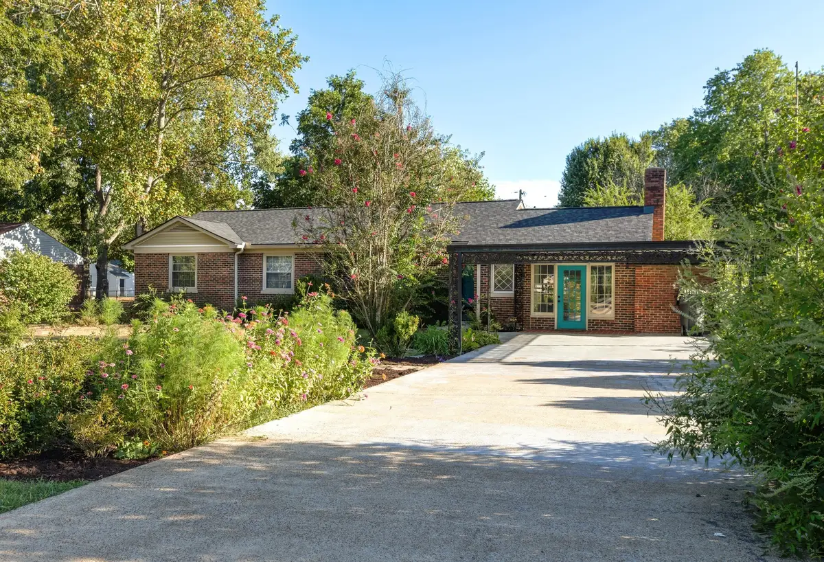 205 Experiment Ln, Columbia, TN 38401 - Image #1