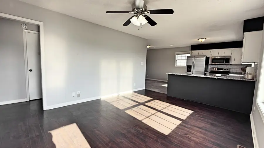 519 Gainey Dr, Oak Grove, KY 42262 - Image #3