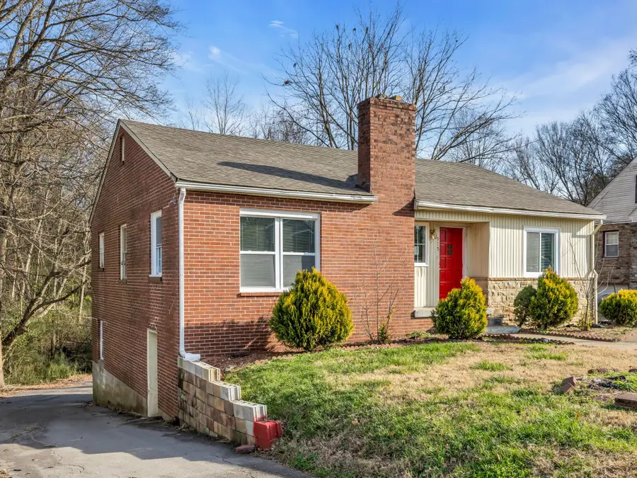 915 Richardson St, Clarksville, TN 37040 - Image #3
