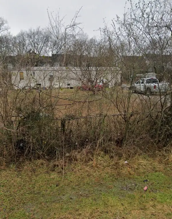 301 Easy St, La Vergne, TN 37086