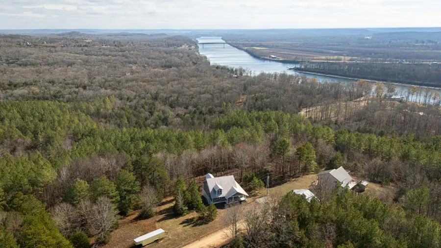 619 Bridge View Cv, Bath Springs, TN 38311 - Image #2