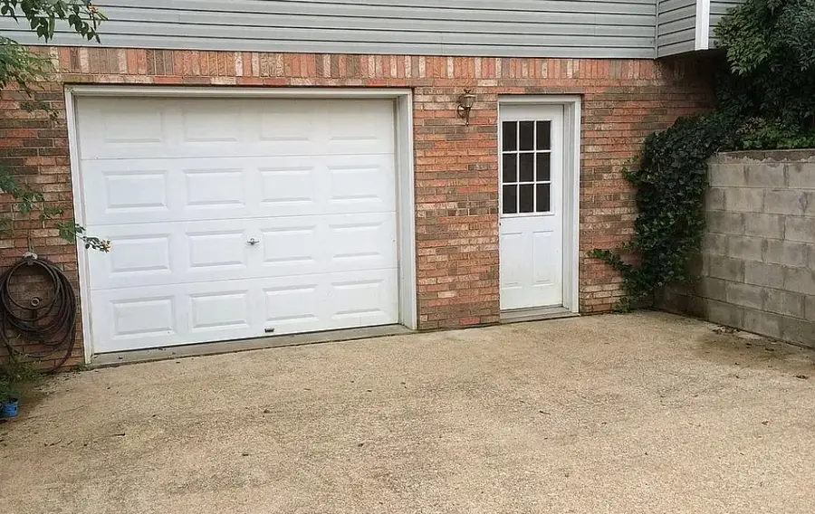 491 Hillview Dr, Lawrenceburg, TN 38464 - Image #3