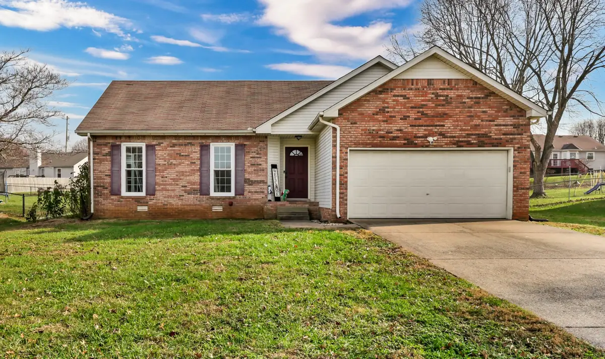 1760 Butternut Dr, Clarksville, TN 37042 - Image #1