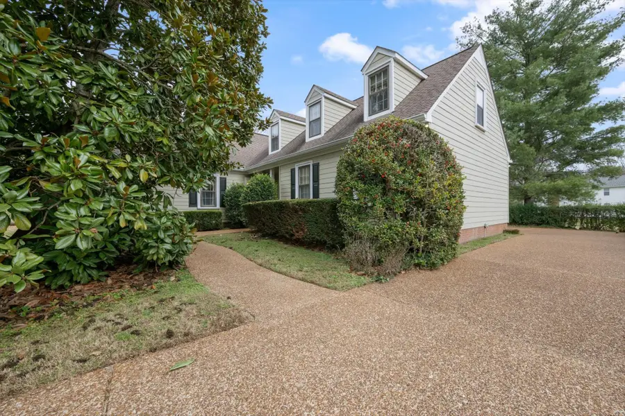 167 Cottonwood Dr, Franklin, TN 37069 - Image #3