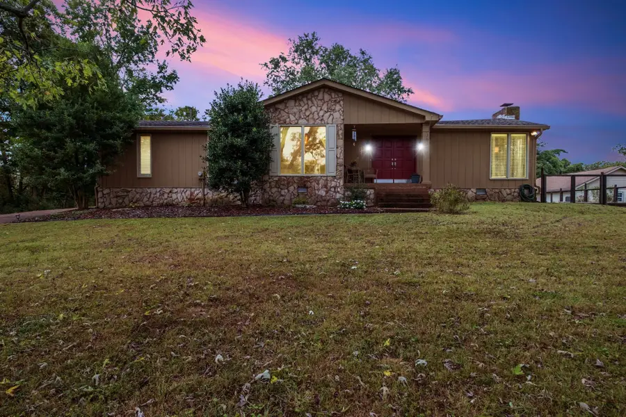 622 Oakwood Ter, Mount Juliet, TN 37122 - Image #2