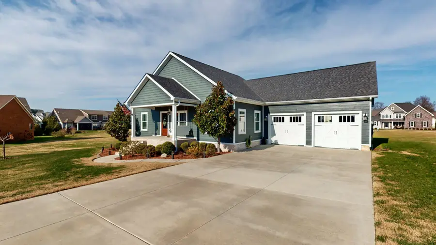 102 Cannonball Ct, Winchester, TN 37398 - Image #2