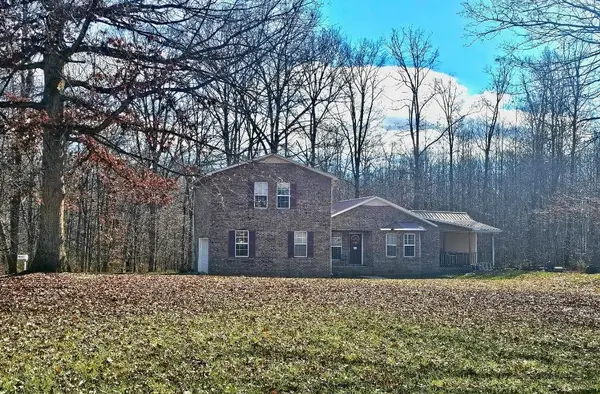 2411 Sherwood Rd, Sewanee, TN 37375