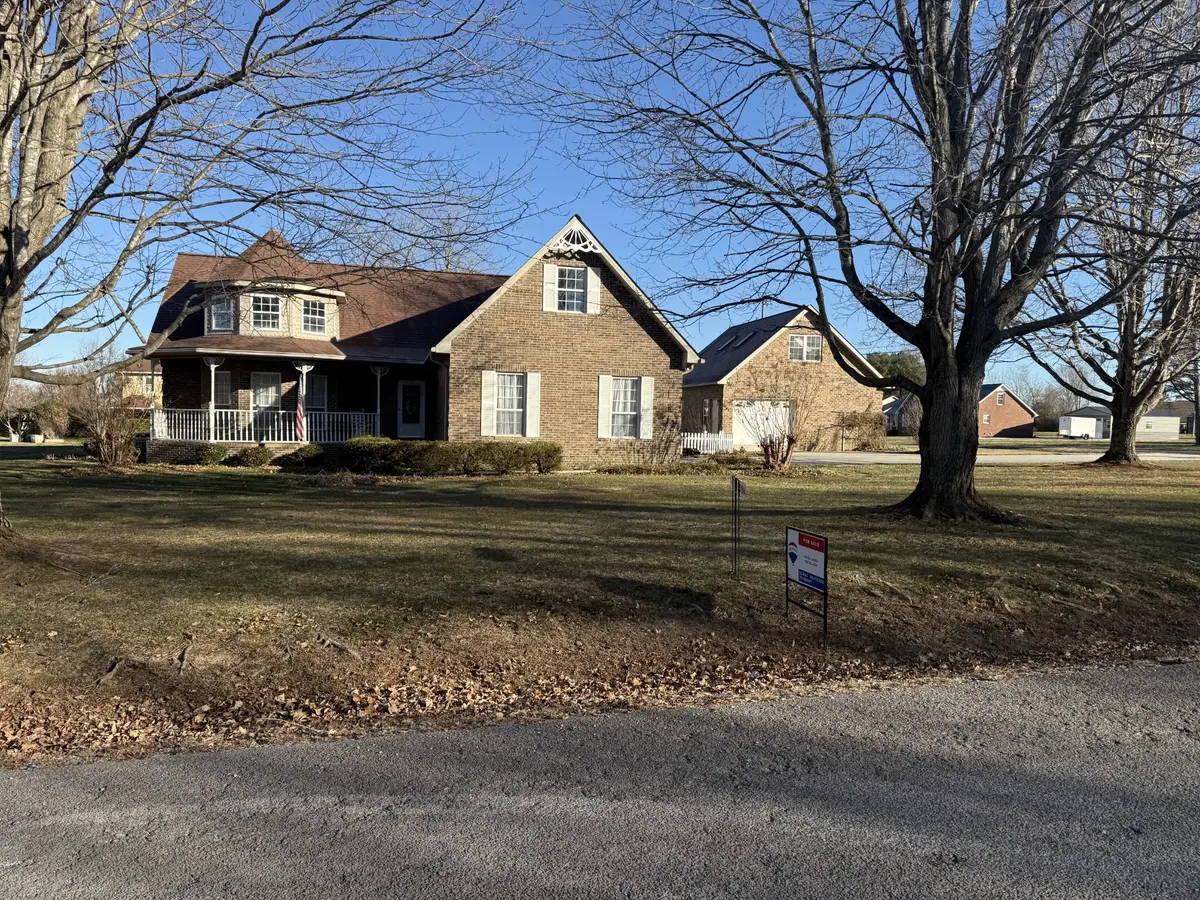 58 Crosspark Dr, Manchester, TN 37355 - Image #1