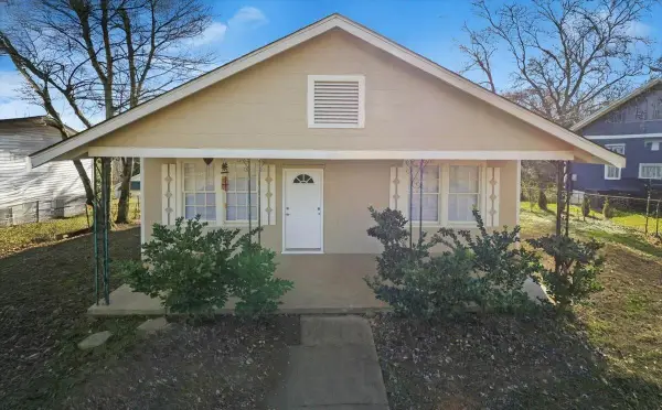 3638 Northrop Street, Lupton City, TN 37351