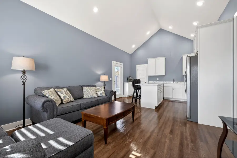 817 S Mountain St, Smithville, TN 37166 - Image #2