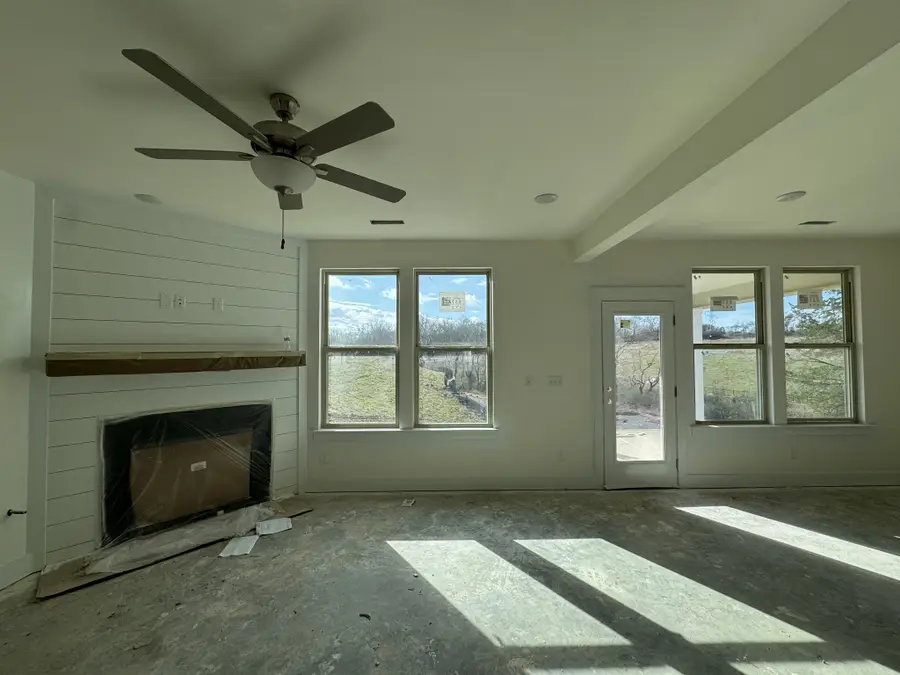 111 Rock Chimney Rd, Gallatin, TN 37066 - #3