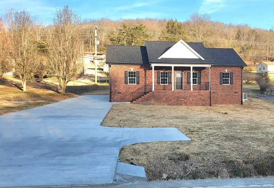 172 Turkey Creek Hwy, Carthage, TN 37030 - Image #2