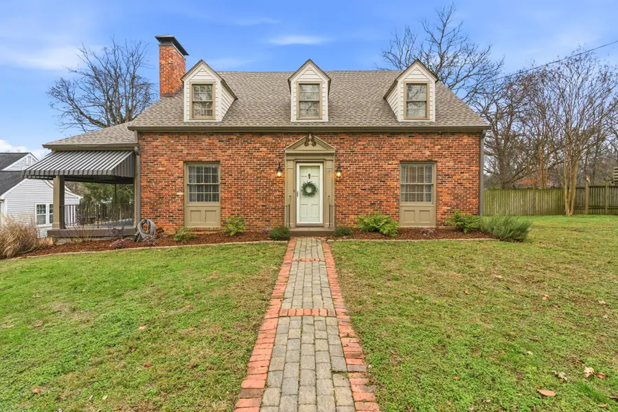 1410 E Riverwood Dr, Nashville, TN 37216 - Image #2