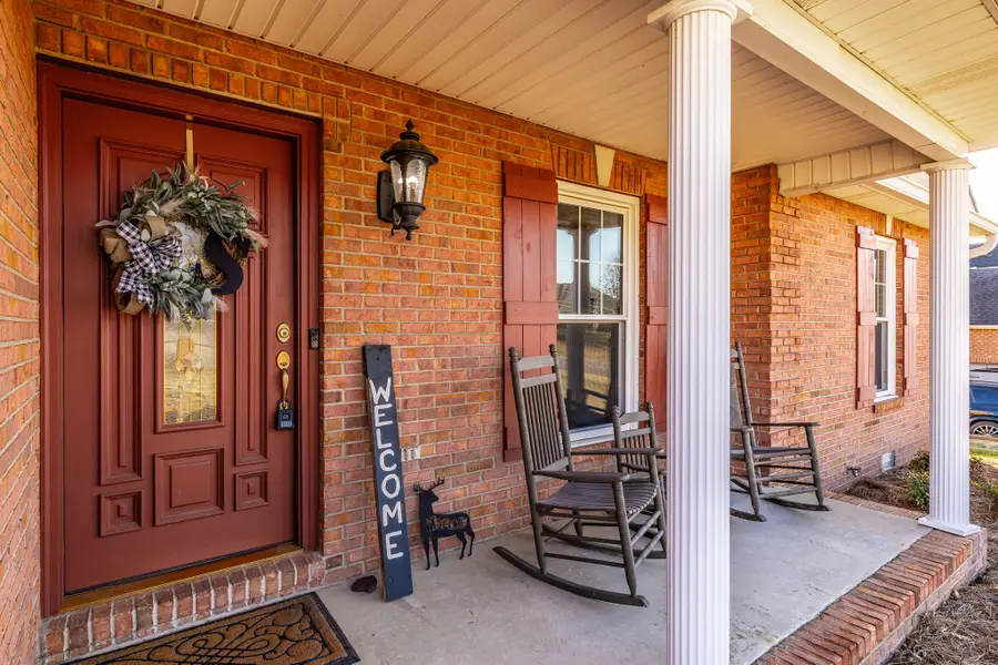 415 Woodlands Dr, Gallatin, TN 37066 - Image #3