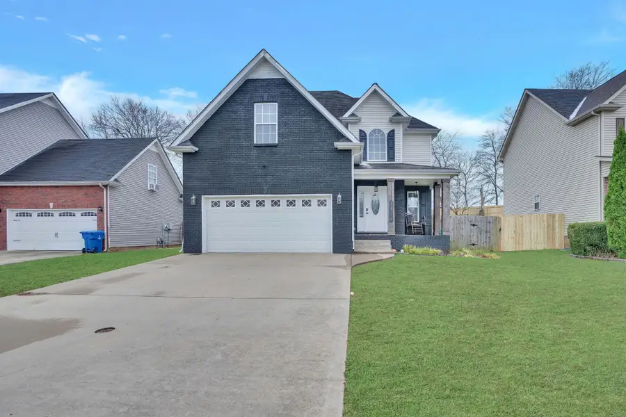 1426 Bruceton Dr, Clarksville, TN 37042 - Image #2