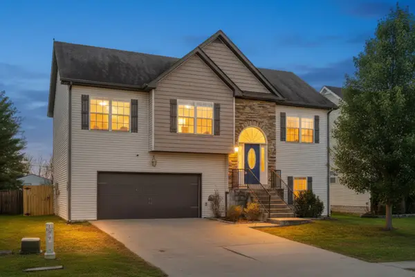 3597 Fox Tail Ct, Clarksville, TN 37040