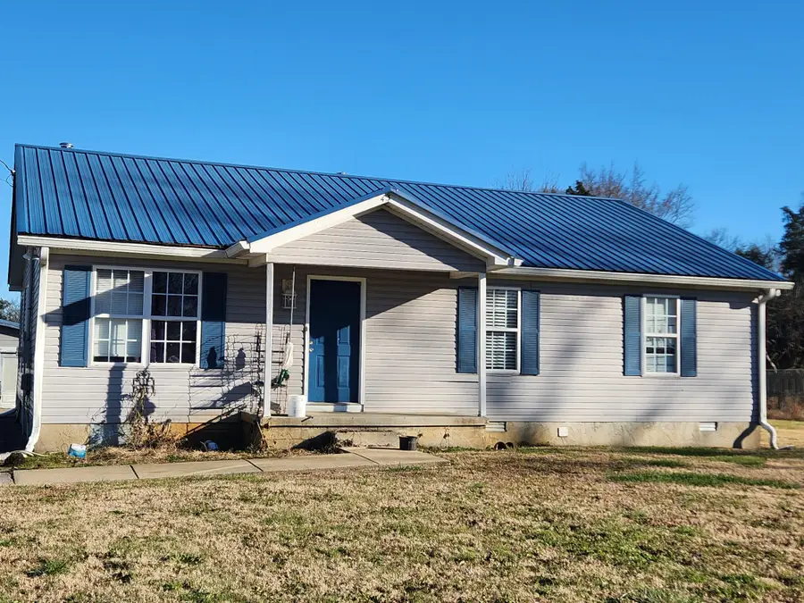 434 Meadowview Dr, Christiana, TN 37037 - Image #2