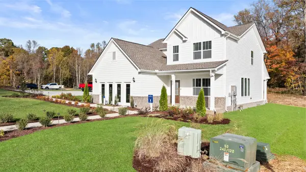 1075 Mourning Cloak Drive, Clarksville, TN 37043