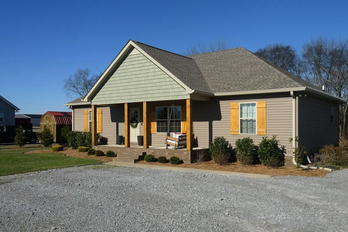 720 Armstrong Rd, Castalian Springs, TN 37031 - Image #1