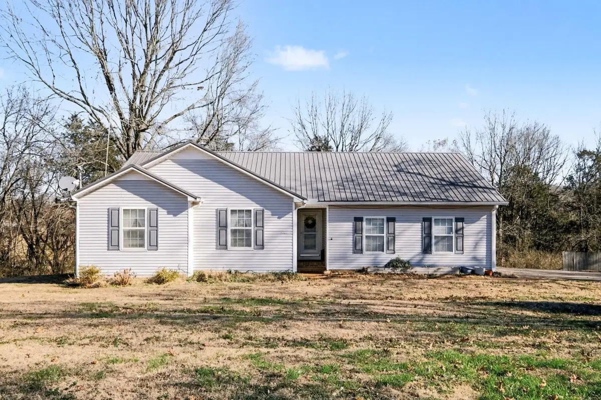 1509 Bradshaw Dr, Columbia, TN 38401 - Image #1