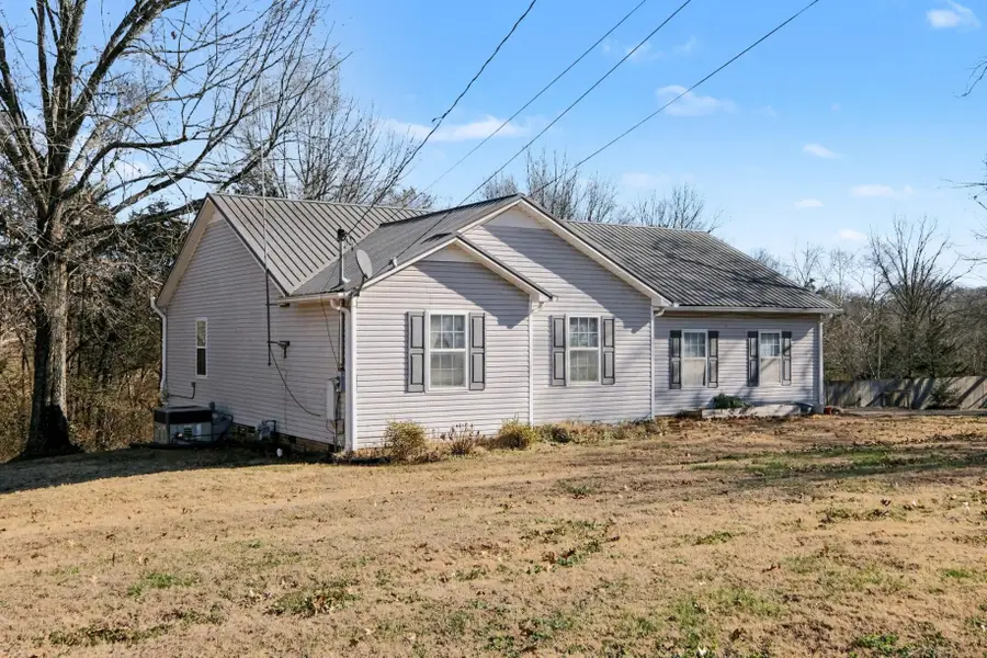1509 Bradshaw Dr, Columbia, TN 38401 - Image #2