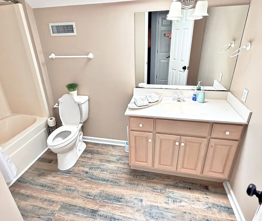 420 Lakeshore Dr, Lexington, TN 38351 - Image #3