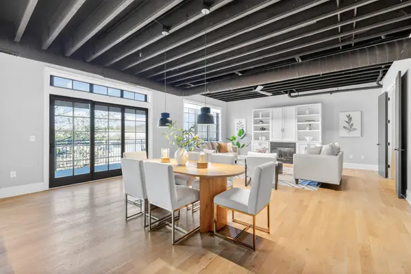 320 Liberty Pike #212, Franklin, TN 37064