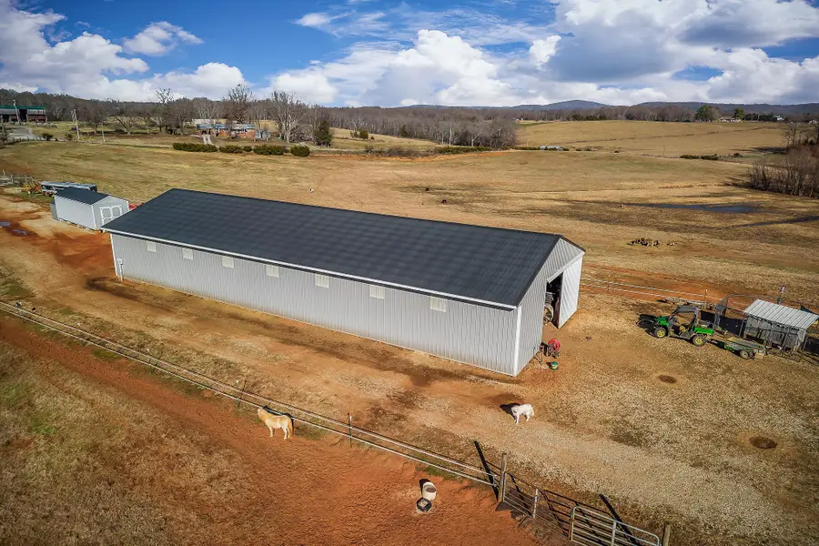 620 Roberts Cemetery Rd, Walling, TN 38587 - Image #3