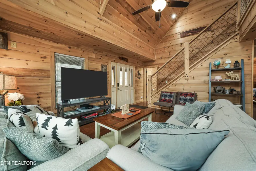 2906 Joyner Hills Lane, Sevierville, TN 37862 - Image #2