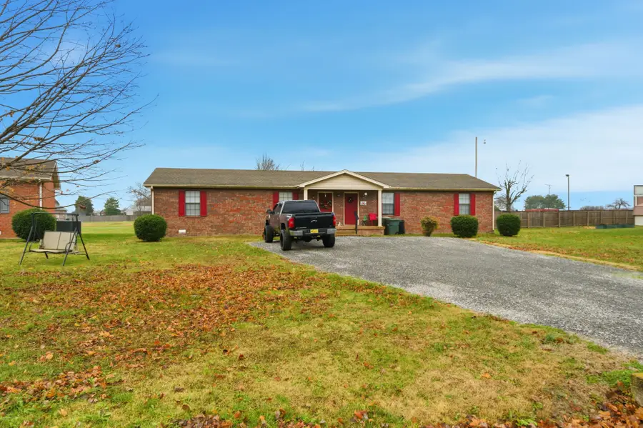 103 Gayla Ct, Portland, TN 37148 - Image #2