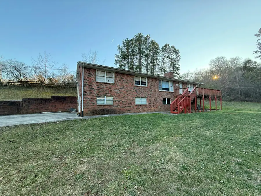 5302 Gray Rd, Knoxville, TN 37938 - Image #2