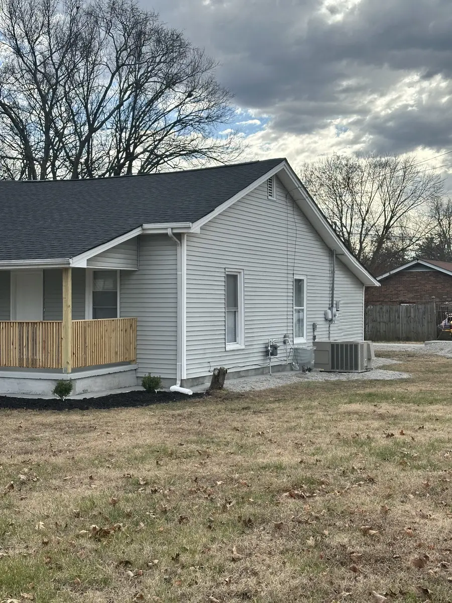 203 Coles Ferry Rd, Gallatin, TN 37066 - Image #3