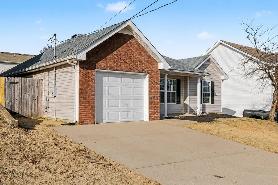 1228 Shannon Ln, La Vergne, TN 37086 - Image #3